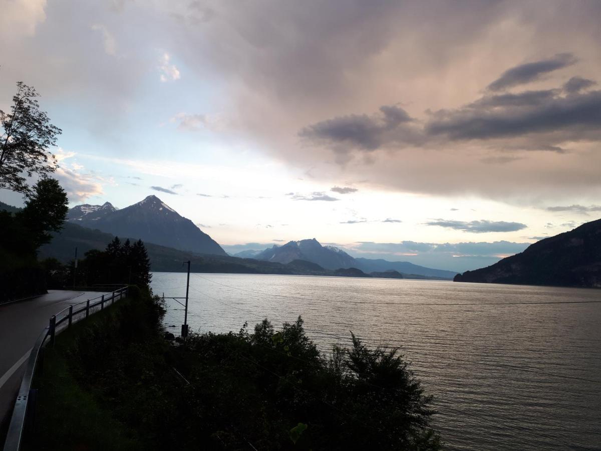 Berner Oberland Am Thunersee Därligen Eksteriør billede